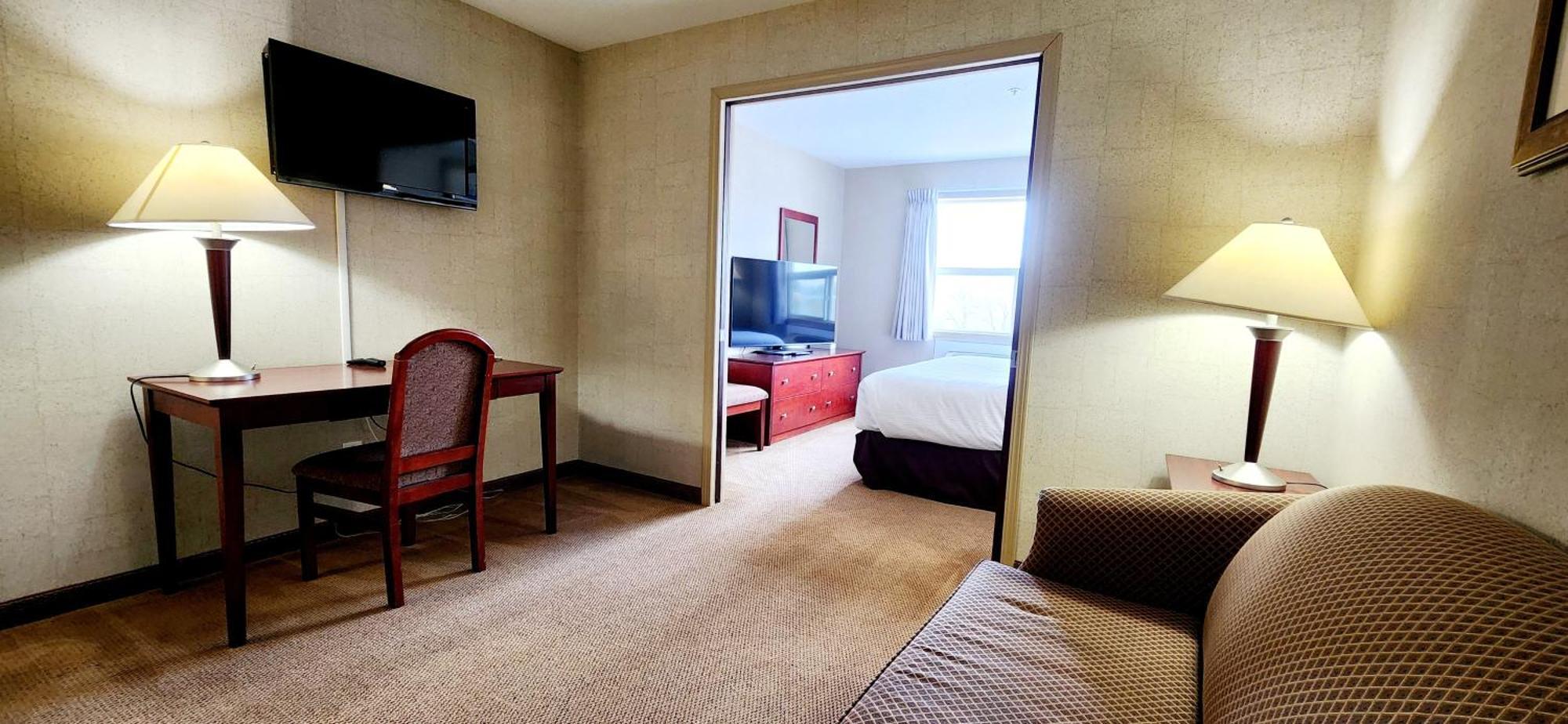 Park Hill Inn & Suite Red Deer Exterior photo